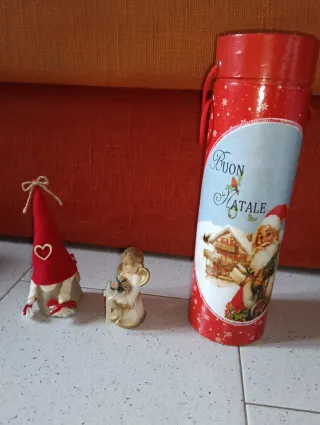 Scatola e accessori natalizi