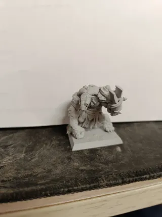 Miniatura Rata Ogro Skaven de resina
