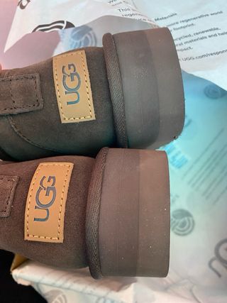 Stivali UGG Choco Brown con Plateau ultra mini