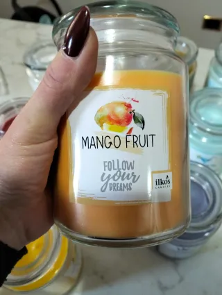 Candele profumate in vetro - 10€ cad.