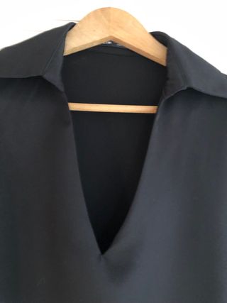 Blusa negra manga larga