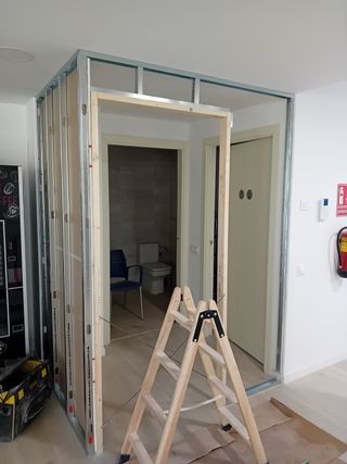 REFORMAS/FONTNERIA/YESO/PINTURA/ALBAÑILERIA Y MÁS.