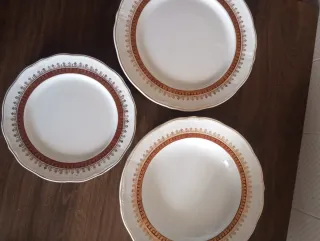 Lote  Platos San Claudio Porcelana Dorada