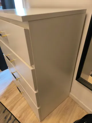 Cómoda 4 cajones Malm Ikea Blanca y Dorada