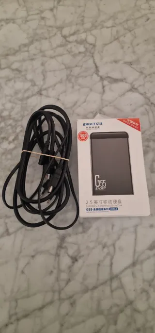 PS4 500GB + 2 Mandos