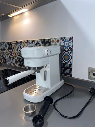 Cafetera Cecotec Blanca