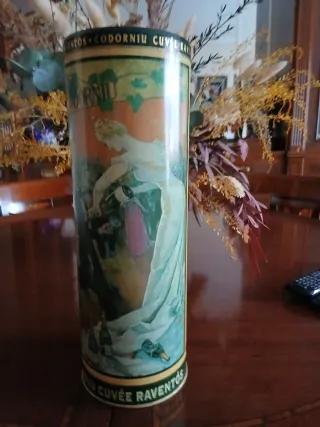 Lata para botella Codorniu Raventós