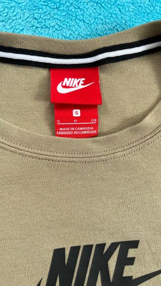 Camiseta Nike Air Talla S Verde Militar