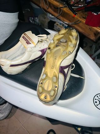 Botas de fútbol Mizuno Talla 39