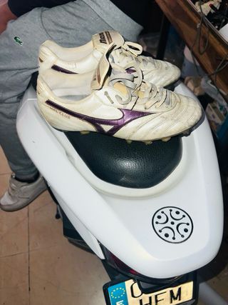 Botas de fútbol Mizuno Talla 39