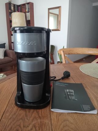 Cafetera Cecotec goteo con vaso