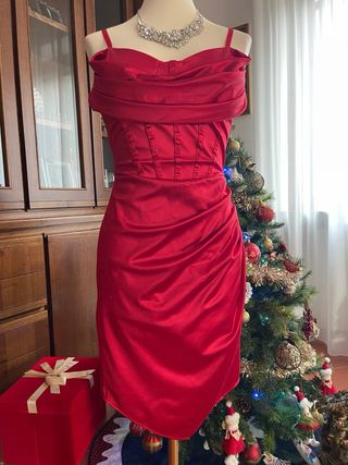 Abito corto in raso rosso