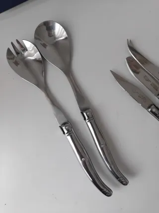 Posate Laguiole per insalata e formaggio