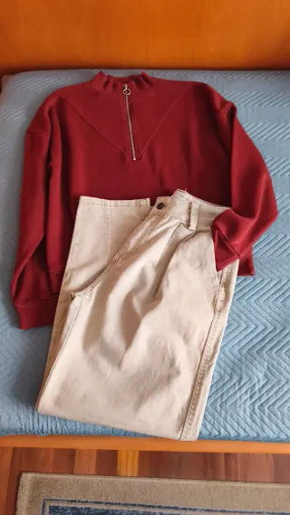 Conjunto Jersey arcilla y Pantalón Beige