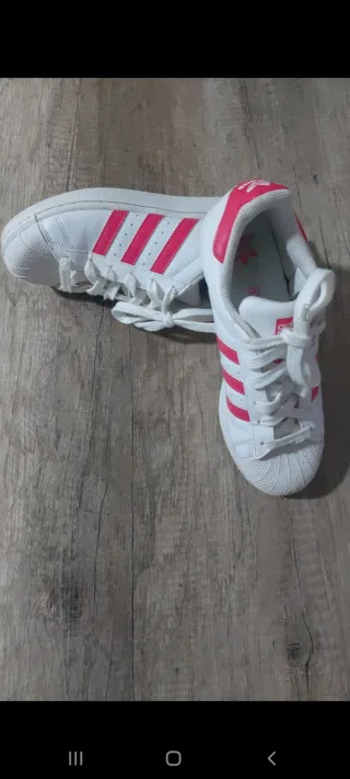 Zapatillas Adidas Superstar Blancas y Rosas