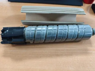 Tóner Ricoh Negro 8D1