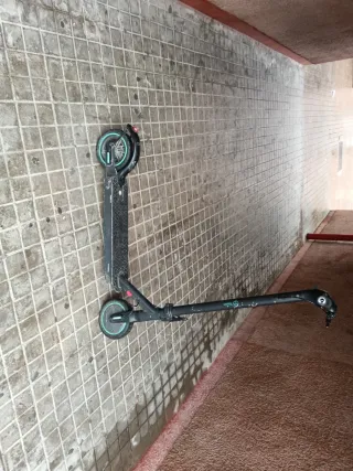 Patinete Eléctrico Negro