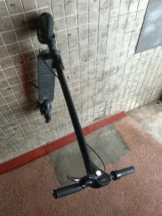 Patinete Eléctrico Negro