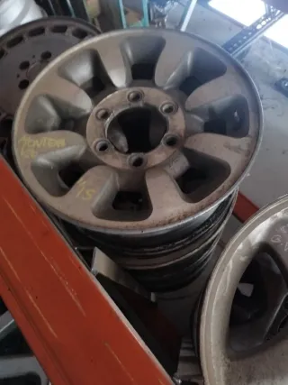 Llantas Mitsubishi Montero V20 15