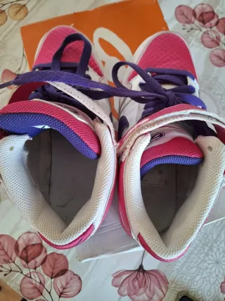 Zapatillas Nike. Rosa y Blanca