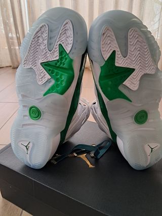 Zapatillas Jordan Jumpman Blancas y Verdes