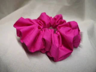 Conjunto Pulsera Monedero y Coletero Rosa