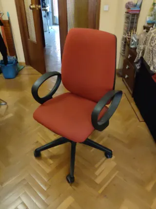 Silla de escritorio roja