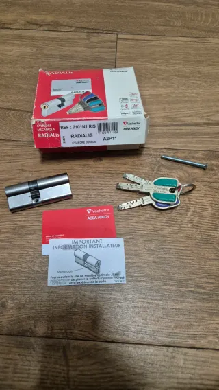 Bombin / Cilindro seguridad Vachette Radialis A2P