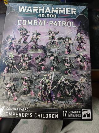 Warhammer 40k Patrulla Hijos del Emperador