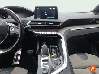 Peugeot 3008 225 e-EAT8 GT