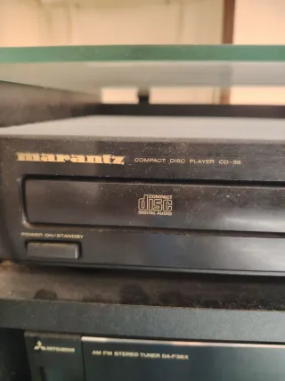 Torre Hi-Fi Marantz Mitsubishi Negra