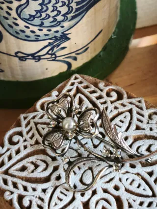 Broche Flor Perla