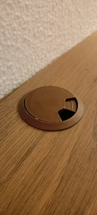 Mesa TV/Equipo Música.