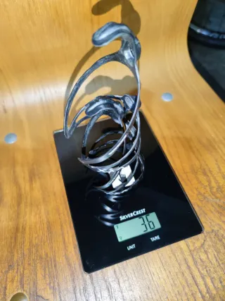 2 Portabidones Fibra Carbono 18 gramos cada uno.