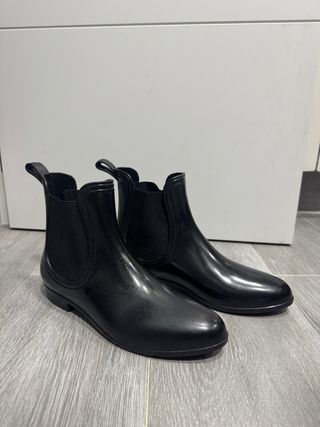 Botas de agua negras