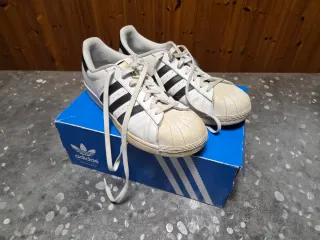 Scarpe Adidas Superstar 45 ⅓ (45 e un terzo)
