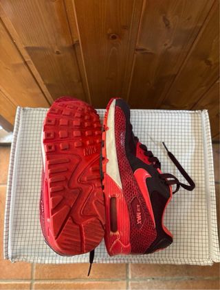 Nike Air Max 90 Negro/Rojo 37.5