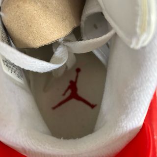Jordan 6 Red Oreo Blancas y Rojas