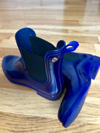 Botines de agua azules