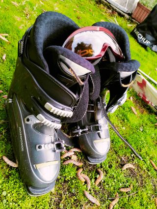 Attrezzatura sci da uomo in ottime condizioni