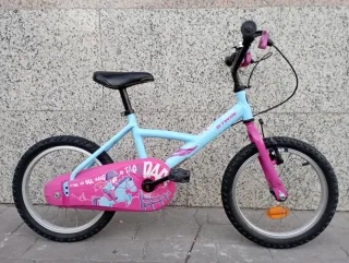 Bicicleta infantil Btwin azul y rosa