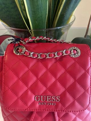 Zaino Guess trapuntato rosso