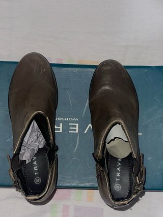 Botines TRAVERIS Marrones Mujer