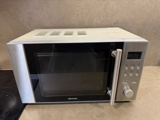Microondas Cecotec Steel con Grill