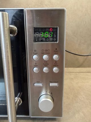 Microondas Cecotec Steel con Grill