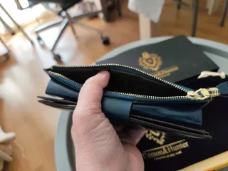 Monedero Demon&Hunter Azul Mujer