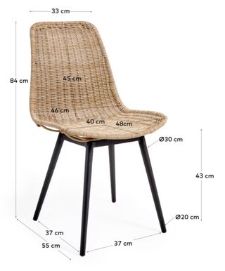 Sedia da esterno Equal in rattan sintetico e gambe in alluminio finitura nera