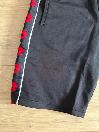 Pantalones cortos deportivos Lotto negros talla L