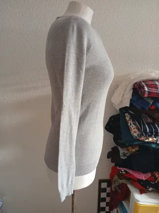 Jersey gris de manga larga