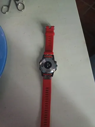 Reloj Garmin Nuevo Rojo y Plateado